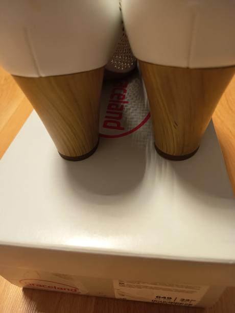 Lodicky, graceland,38