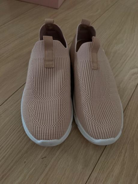 Platenky, deichmann,33