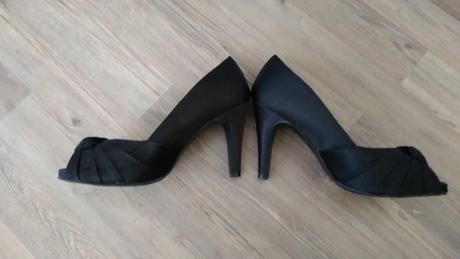 Čierne lodičky, graceland,36