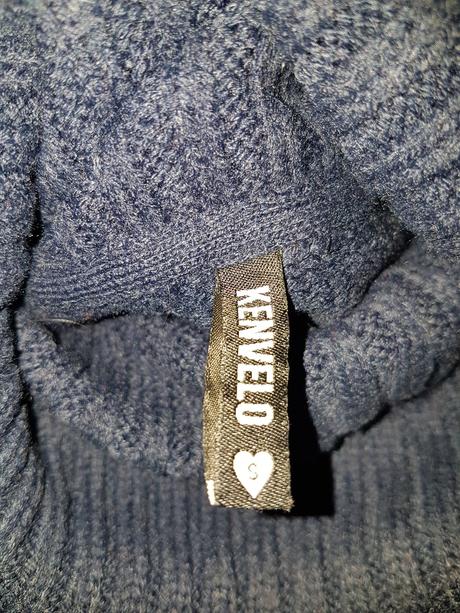 Teply dlhy svetrik s, kenvelo,s
