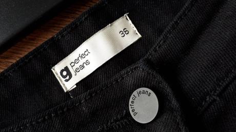 Riflova cierna sukna, s