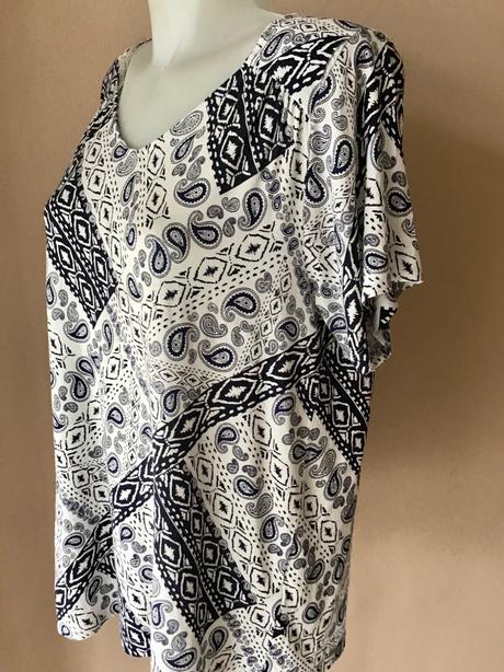 Pekné tričko /2d, 42 / 44