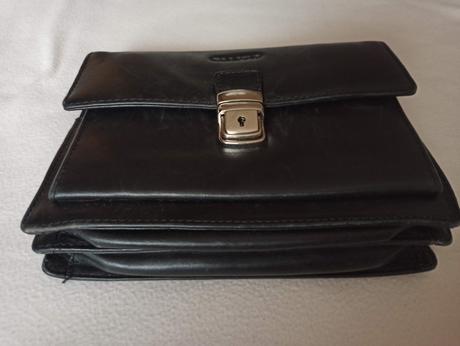 Kožená pánska etua, 