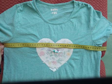 Tričko s meniacim srdiečkom, tchibo,158