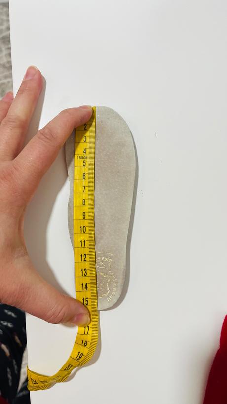 Raweks papucky 25, 25