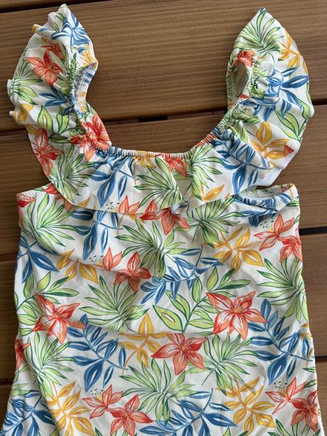 Plavky s volánom zara 152, zara,152