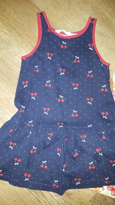 Šaticky 2ks, h&m,92