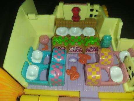 Polly pocket snehulienka, 