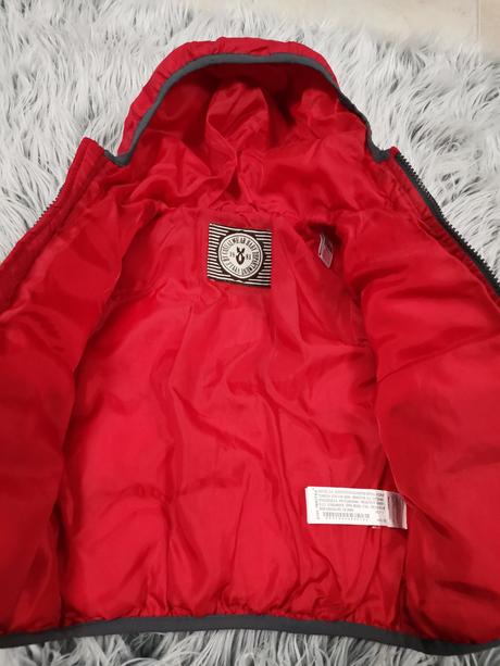 Červená bundička, zara,80