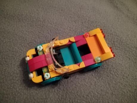 Auto lego friends, 