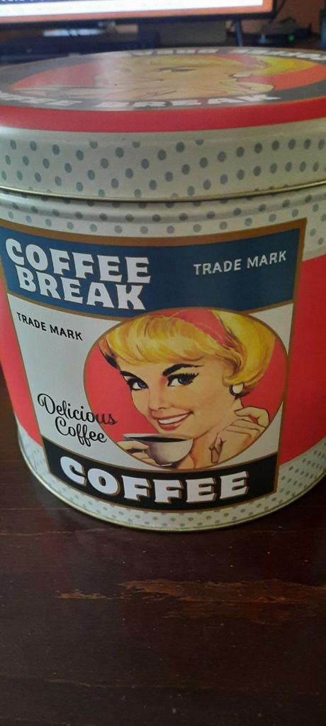 Doza plechova velka-vyska 20 cm,priemer 21 cm,