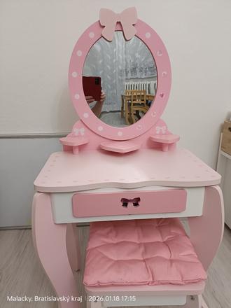 Detský zrkadlový kútik, 
