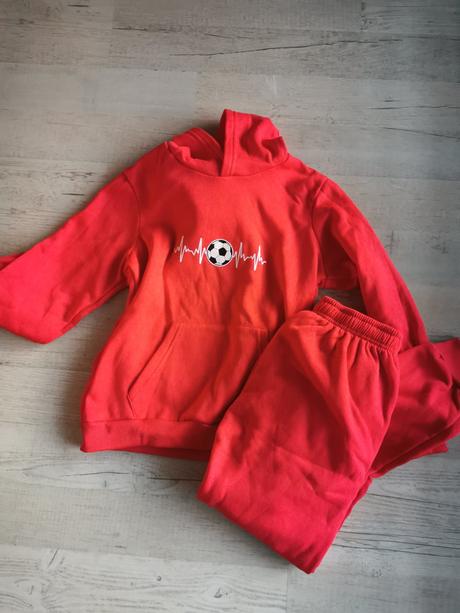 Nenosena teplakova suprava, 146