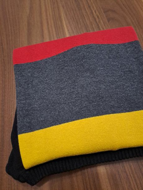 Sveter s, crashone,164