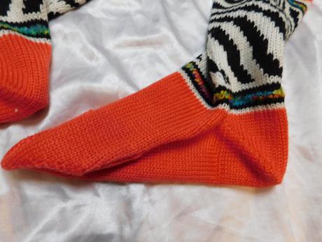 Suvenirne ponožky s ľudovým motívom, 37 / 38 / 39 / 40