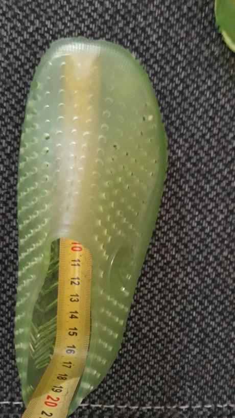 Gumove topanky do vody, 27