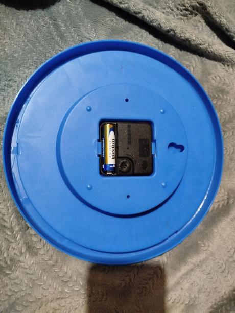 Ben10 hodiny na stenu,