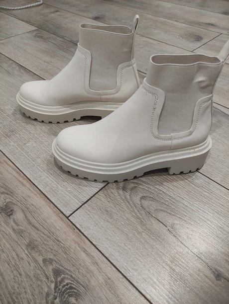 Stradivarius čižmy, stradivarius,34