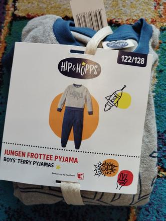 Teplejšie pyzamko, 122