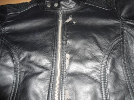 Cierna kozenkova bunda, 176