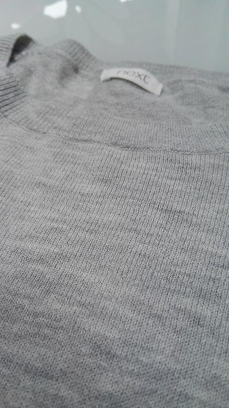 Elegantný  tenky svetrík, next,134