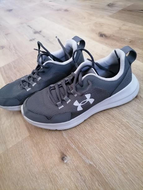 Tenisky zn. under armour, 37