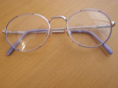 Dioptrický rám na okuliare /rám a púzdro,