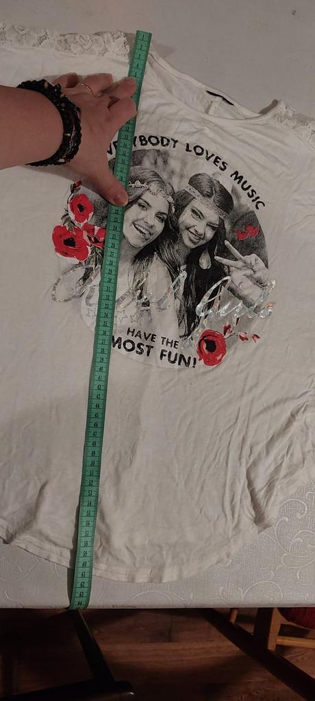 Tricko everybody loves music, s