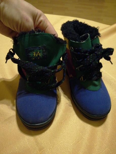 Teple topanky 28/29, 28