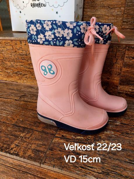 Gumáky lupilu svetielkové, lupilu,22