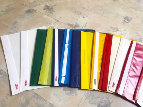 Plastový rýchloviazač 14 ks,