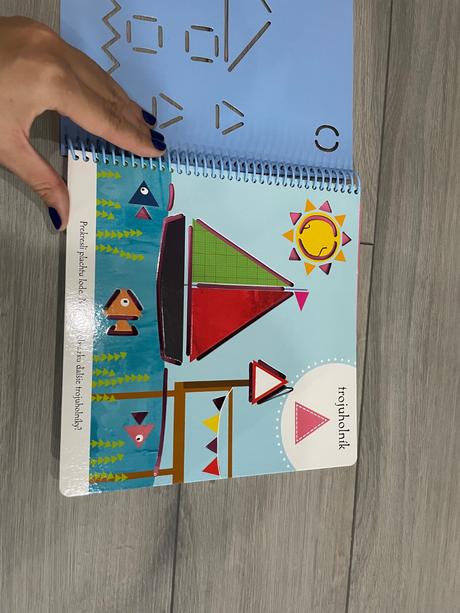 Kniha pre deti obkresli si tvary, 