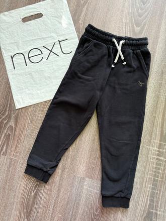 Next chlapcenske teplaky na 4-5 rokov, next,110