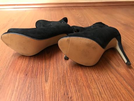 Cierne cizmicky kotnicky 38, 38