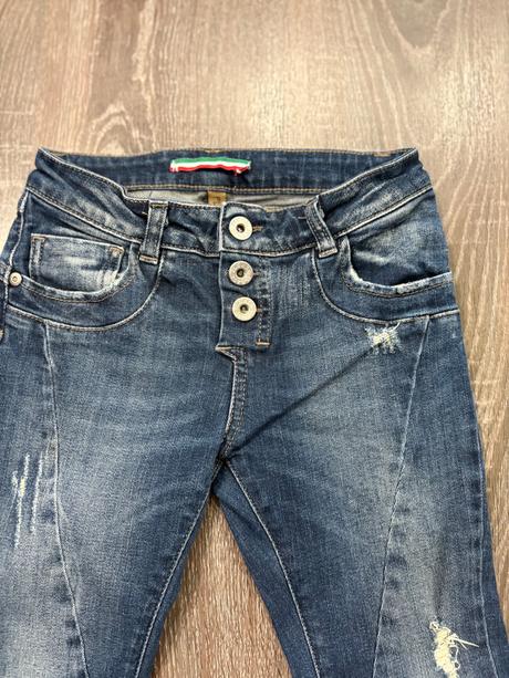 Please štylove dievcenske rifle č.134, 134