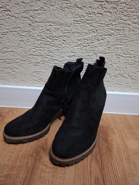 Semišové čižmy, graceland,38