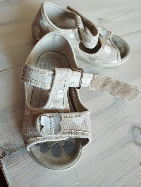 Papučky, ren but,23