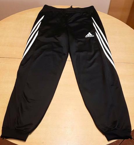 Predám športové nohavice adidas veľ. s-m, s