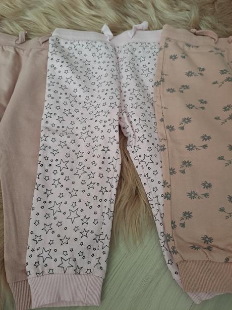 Dievčenské tepláčiky 86, 86