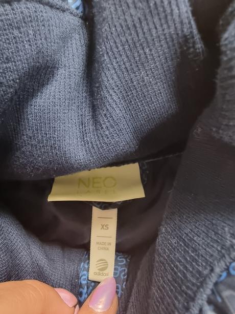 Adidas bunda, adidas,xs