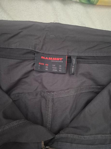 Turistické kraťasy mammut, 42