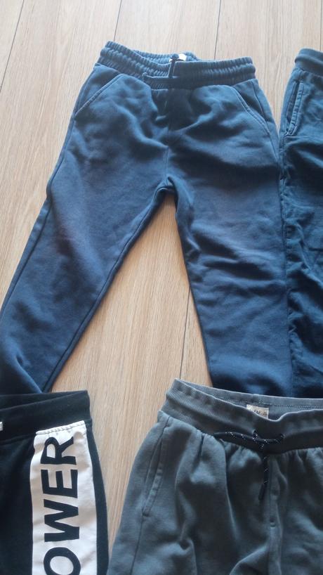 Tepláky 8-9 rokov, f&f,134