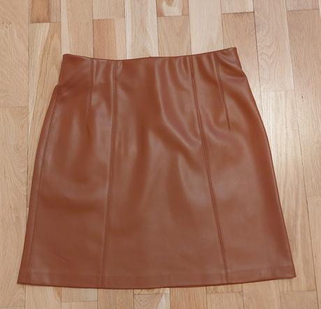 Eko kožená sukňa veľkosť 40, orsay,40