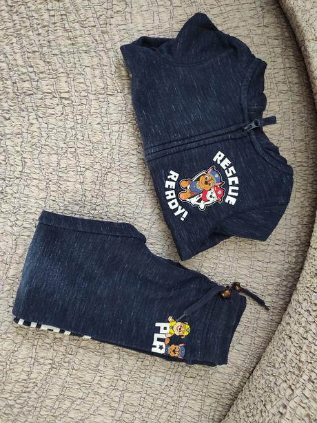 Predám chlap. teplákovú súpravu paw patrol veľ.104, nickelodeon,104