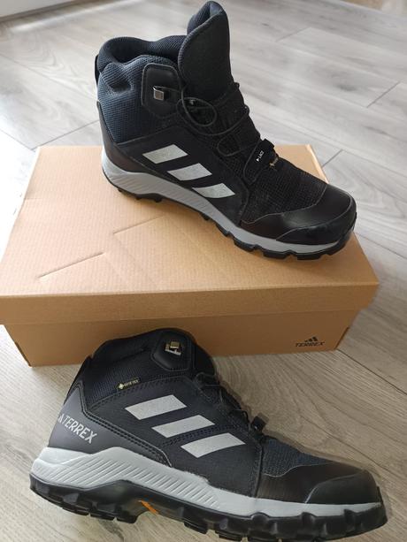 Topánky na zimu, adidas,38