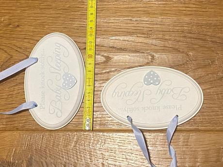 2x baby sleeping - tabuľka, závesna dekorácia,