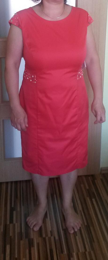 Spoločenské šaty, 48