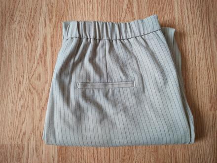 Nohavice, reserved,l