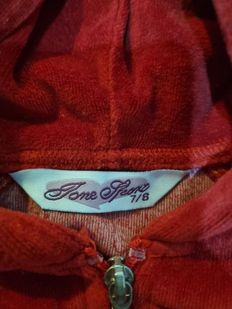 Zamatova mikina s aplikaciou, 122