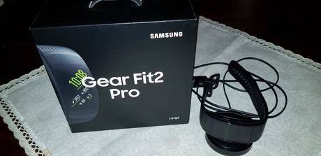 Inteligentné hodinky samsung gear fit2 pro, samsung